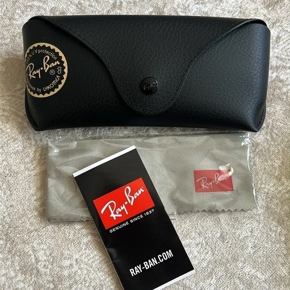 Brand New Ray-Ban Polarized Square Sunglasses Polished Black Frame Green Lens